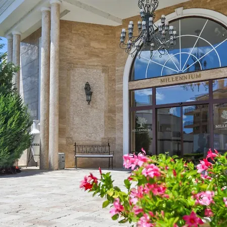 Premium 2 Bedroom Flat At Millennium 2 Apartman