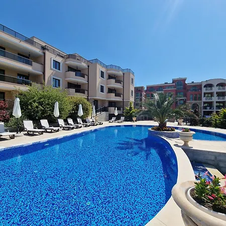 Апартаменты Premium 2 Bedroom Flat At Millennium 2 *